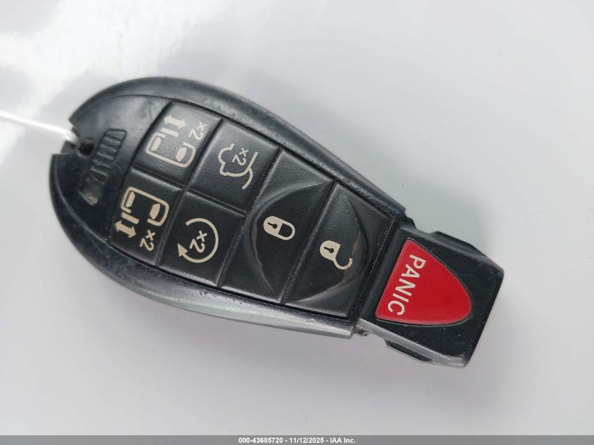 2018 Dodge Grand Caravan Sxt VIN: 2C4RDGCG9JR223321 Lot: 43685720