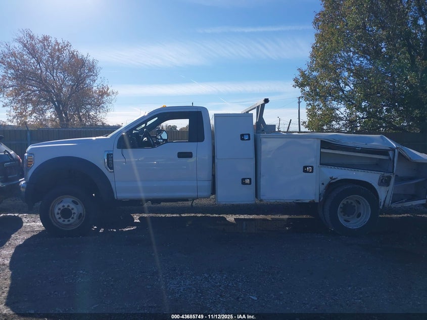 2018 Ford F-550 Chassis Xl VIN: 1FDUF5GY0JEC29500 Lot: 43685749