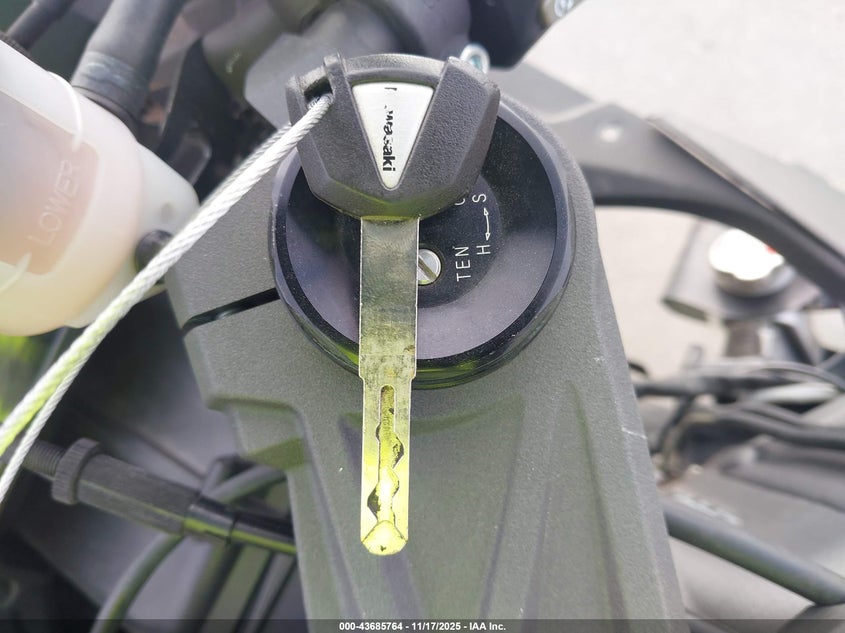 2025 Kawasaki Zx636 K VIN: JKBZXJJ18SA020208 Lot: 43685764