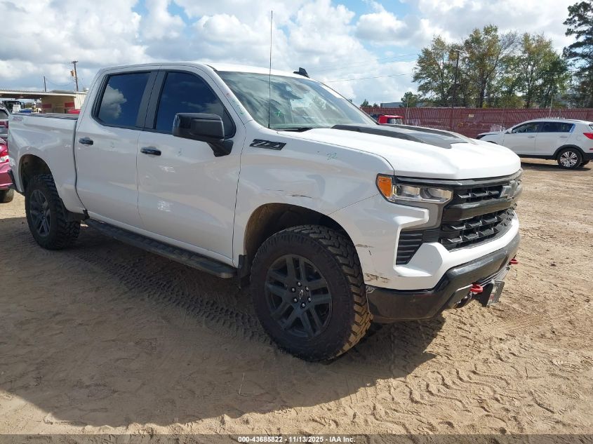 CHEVROLET SILVERADO 1500 4WD SHORT BED LT TRAIL BOSS