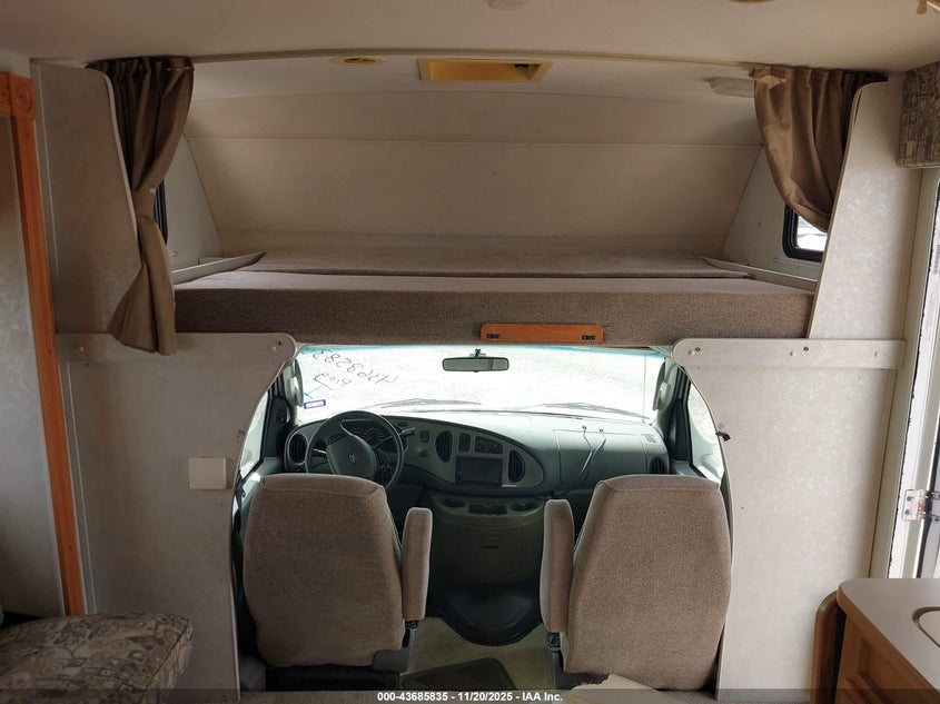 2004 Ford E-450 Cutaway Standard VIN: 1FDXE45SX4HB23275 Lot: 43685835