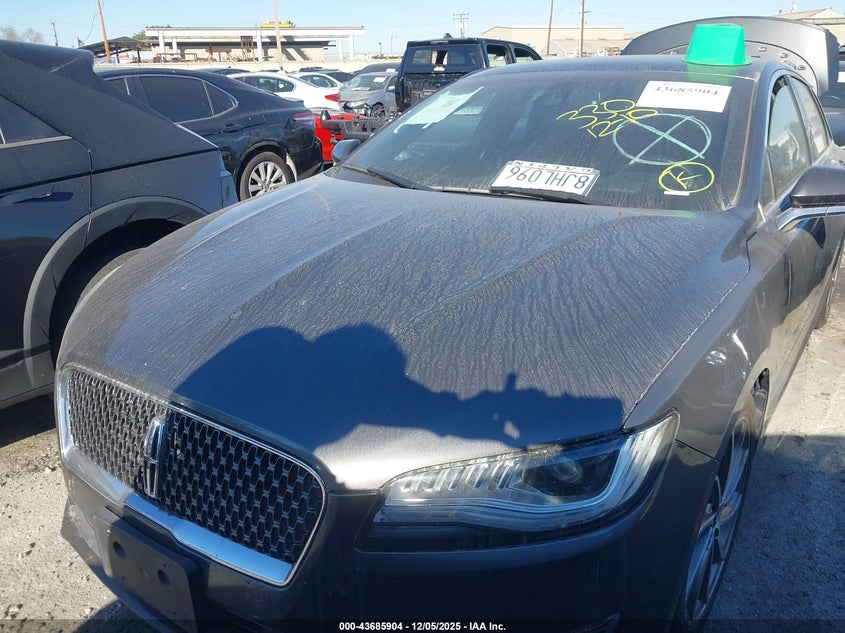 3LN6L5LU4KR614108 2019 LINCOLN MKZ photo no. 2