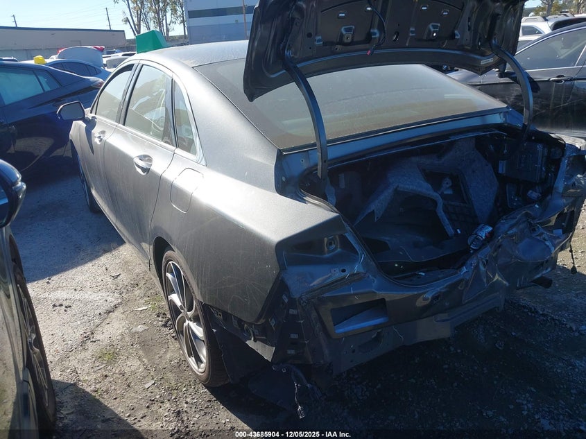 3LN6L5LU4KR614108 2019 LINCOLN MKZ photo no. 3