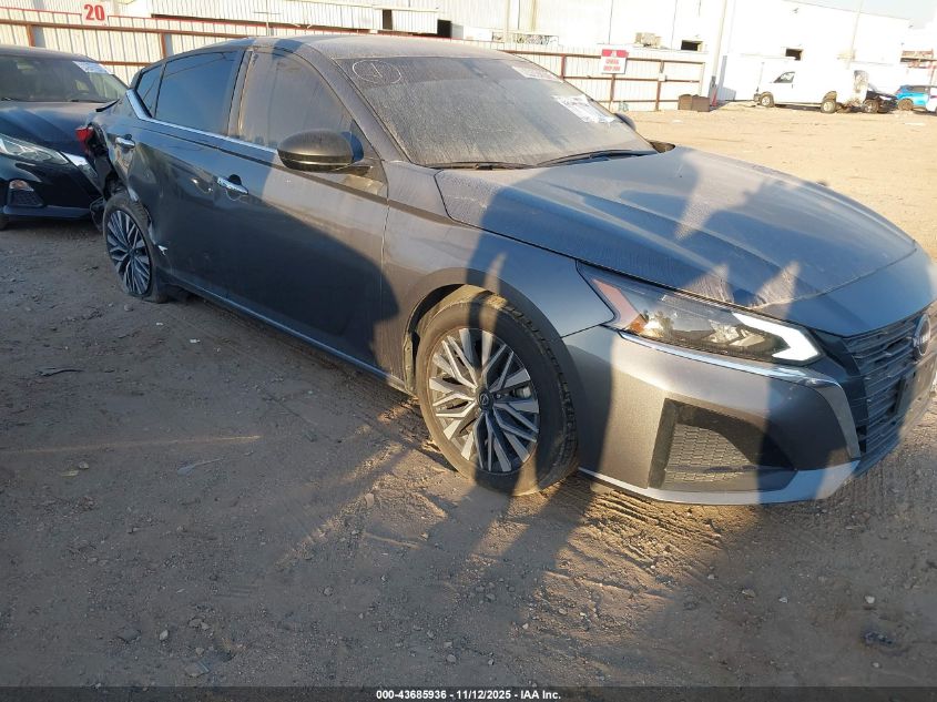 NISSAN ALTIMA SV FWD