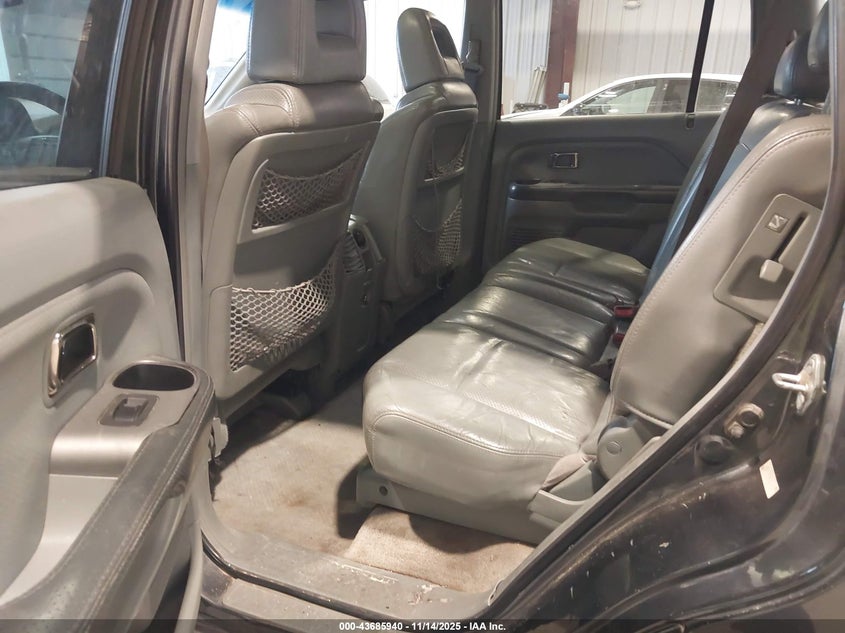 2005 Honda Pilot Ex-L VIN: 5FNYF185X5B066314 Lot: 43685940