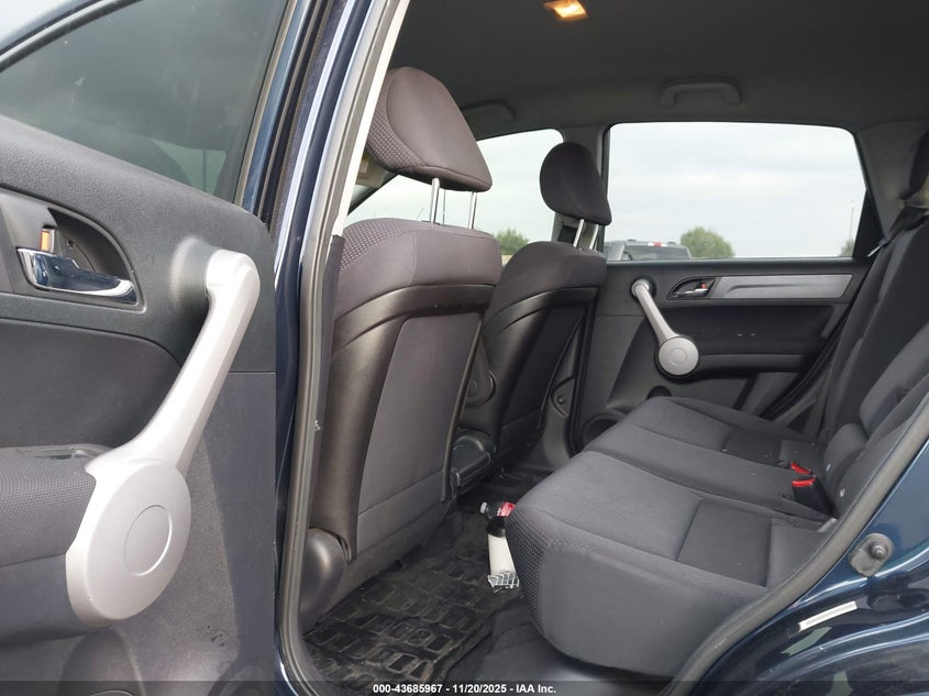 2007 Honda Cr-V Lx VIN: JHLRE38317C017300 Lot: 43685967