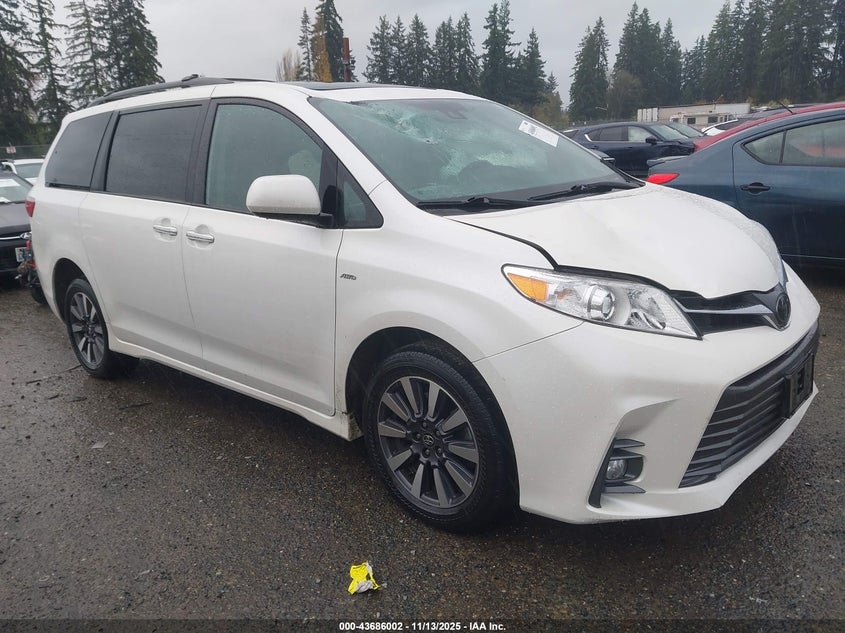 2020 TOYOTA SIENNA XLE - 5TDDZ3DC7LS237745