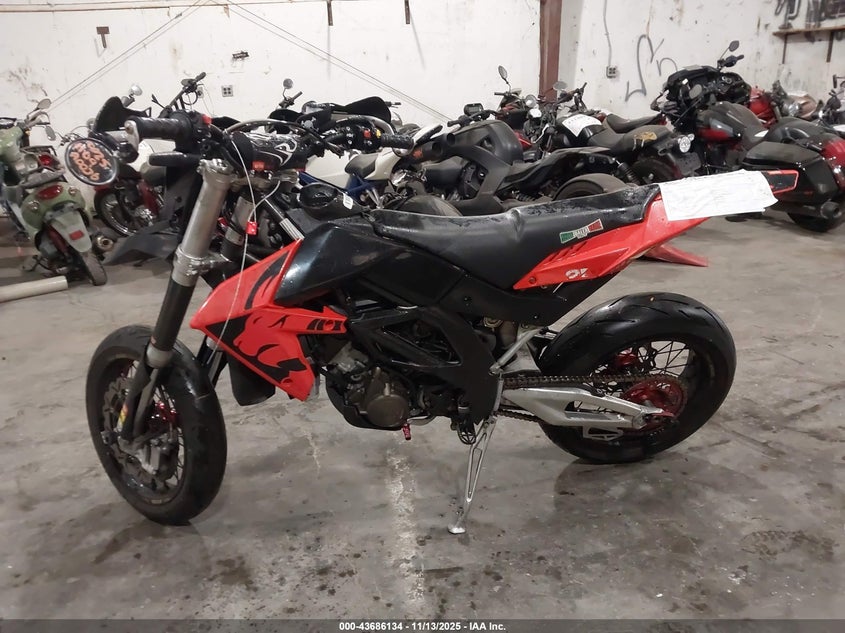 ZD4VSC5047S000497 2007 APRILIA SXV photo no. 13