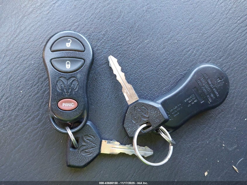 2000 Dodge Ram 2500 St VIN: 1B7KF2368YJ161902 Lot: 43686158