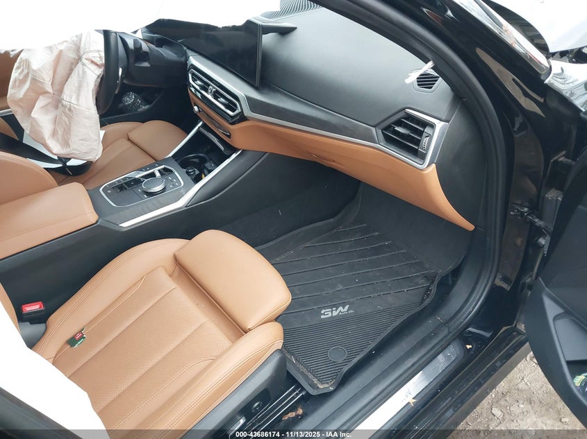 3MW89FF09R8E13523 2024 BMW 3ER photo no. 5