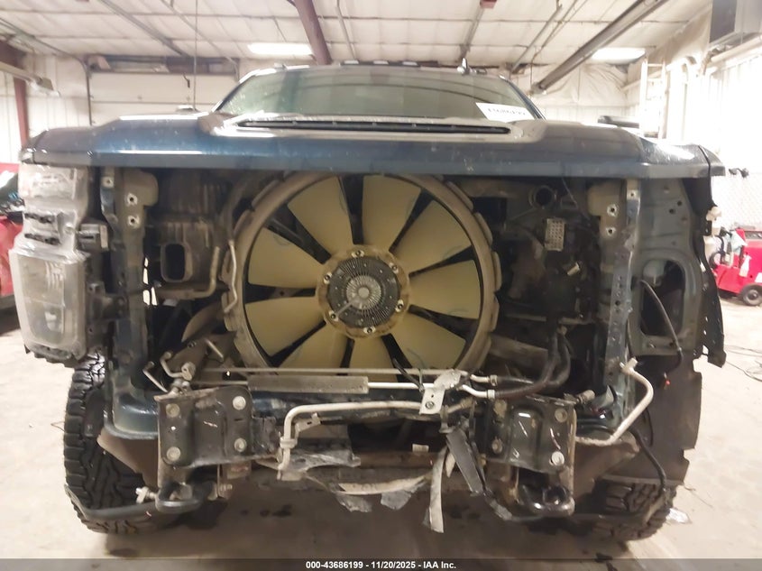 2022 Chevrolet Silverado 3500Hd 4Wd Standard Bed Lt VIN: 1GC4YTEY5NF125624 Lot: 43686199