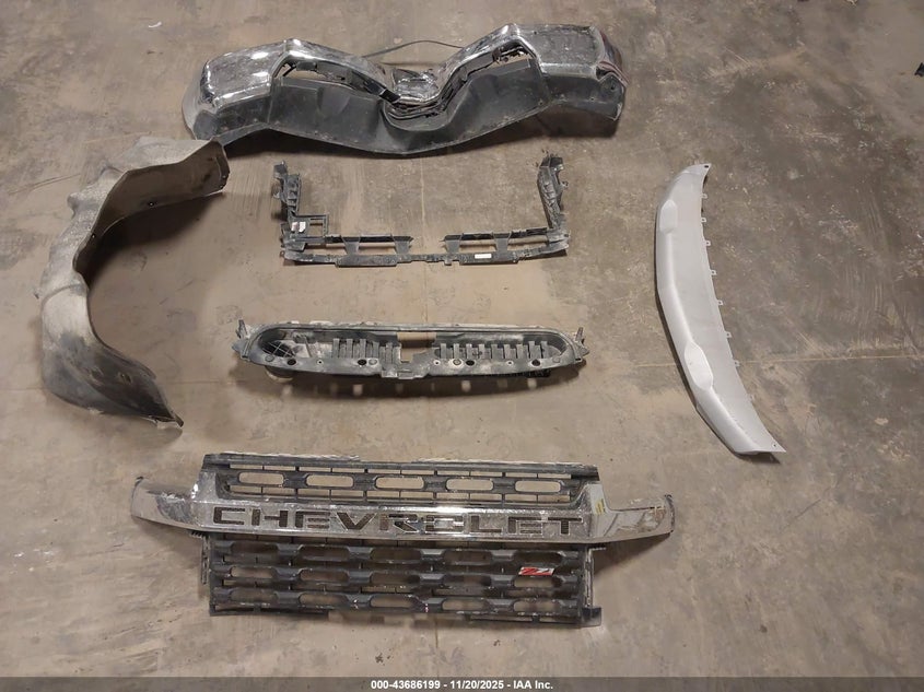 2022 Chevrolet Silverado 3500Hd 4Wd Standard Bed Lt VIN: 1GC4YTEY5NF125624 Lot: 43686199