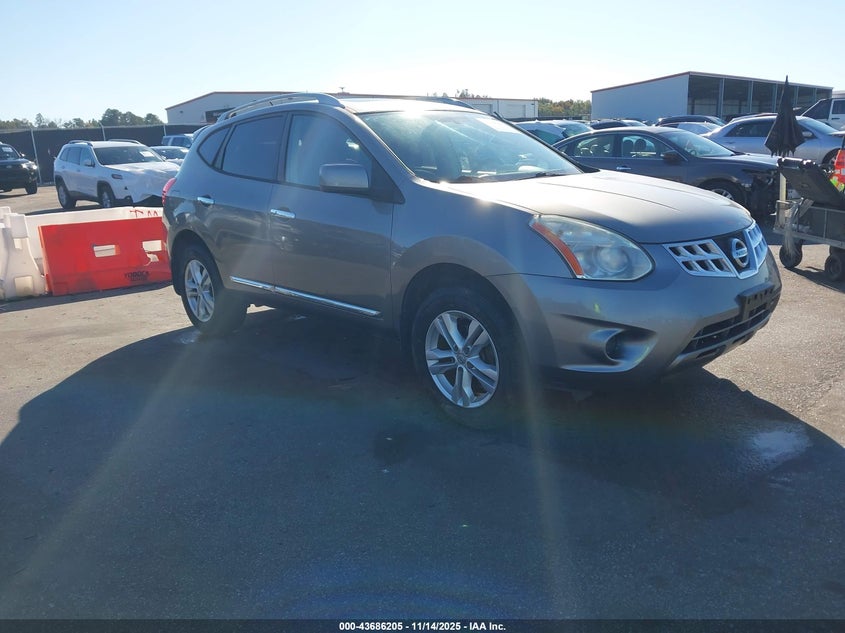 NISSAN ROGUE SV
