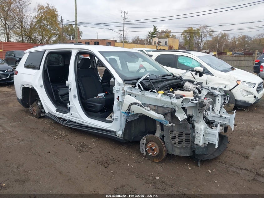 JEEP GRAND CHEROKEE LAREDO 4X4