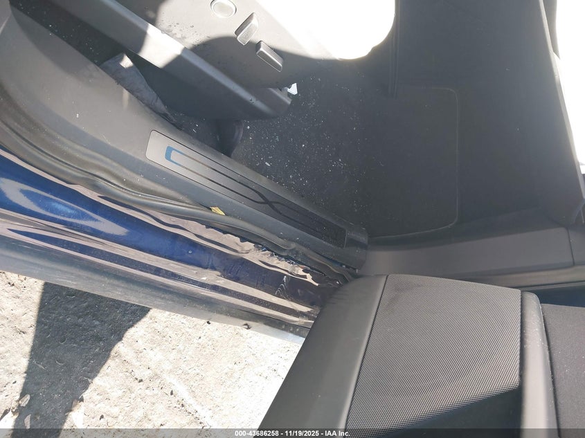 2023 Tesla Model X Dual Motor All-Wheel Drive/Standard Range VIN: 7SAXCAE5XPF380978 Lot: 43686258