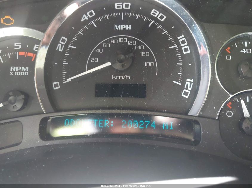 2005 Cadillac Escalade Standard VIN: 1GYEK63N65R143736 Lot: 43686284