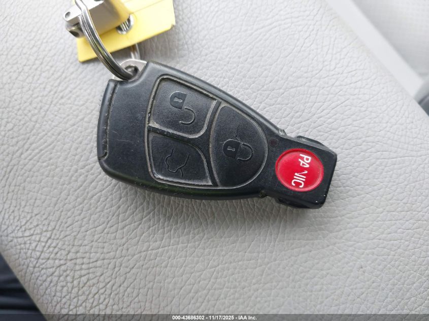 2003 Mercedes-Benz C 320 Sport VIN: WDBRF84J33F419595 Lot: 43686302