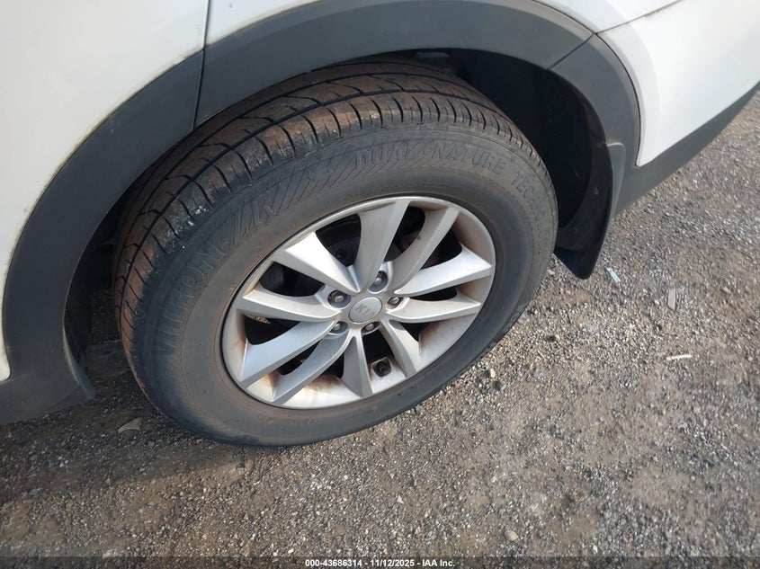5XYPGDA50JG421143 2018 KIA SORENTO photo no. 12