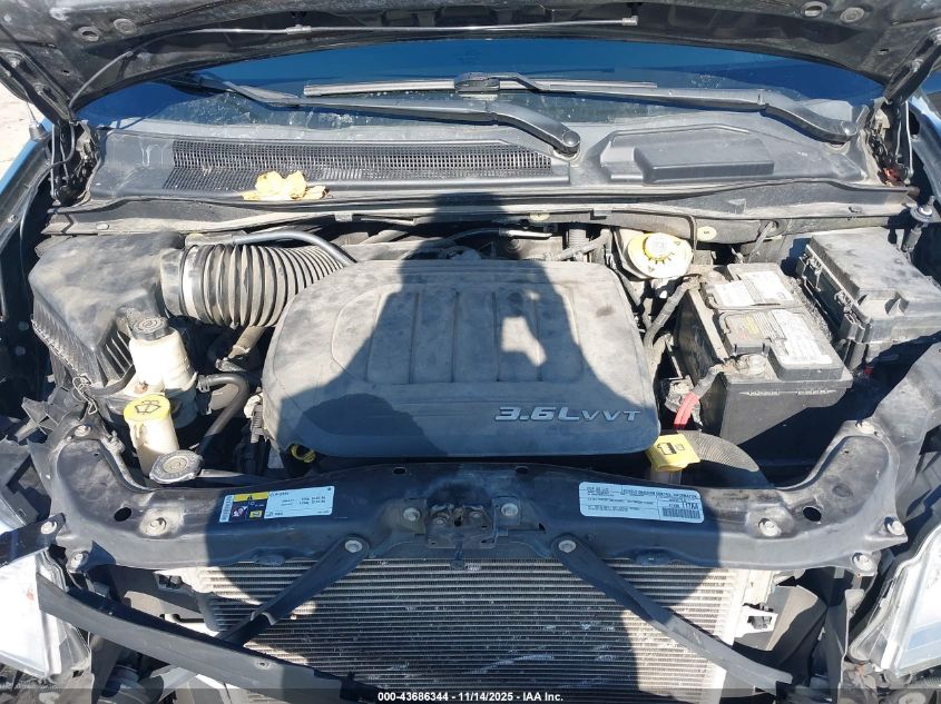 2015 Chrysler Town & Country Touring-L VIN: 2C4RC1CG8FR662758 Lot: 43686344