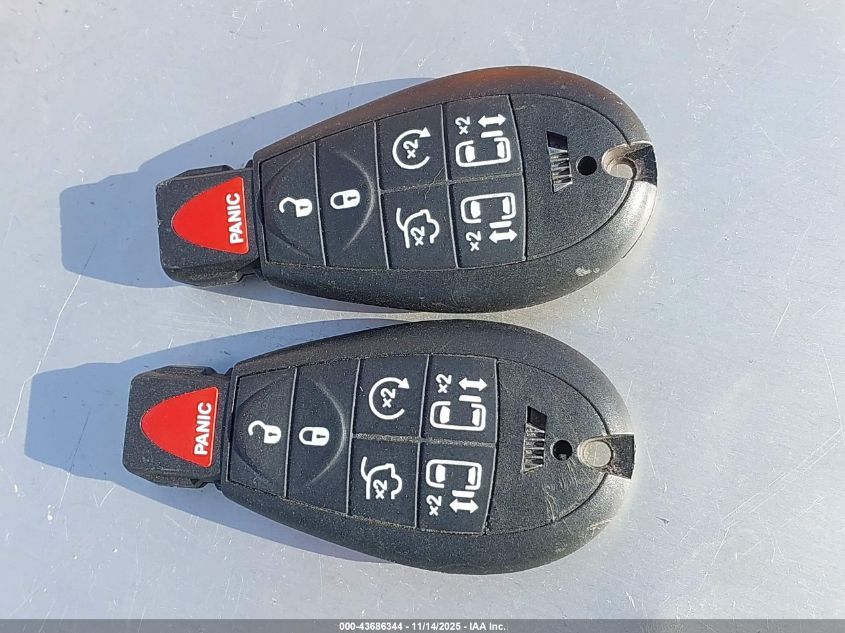 2015 Chrysler Town & Country Touring-L VIN: 2C4RC1CG8FR662758 Lot: 43686344