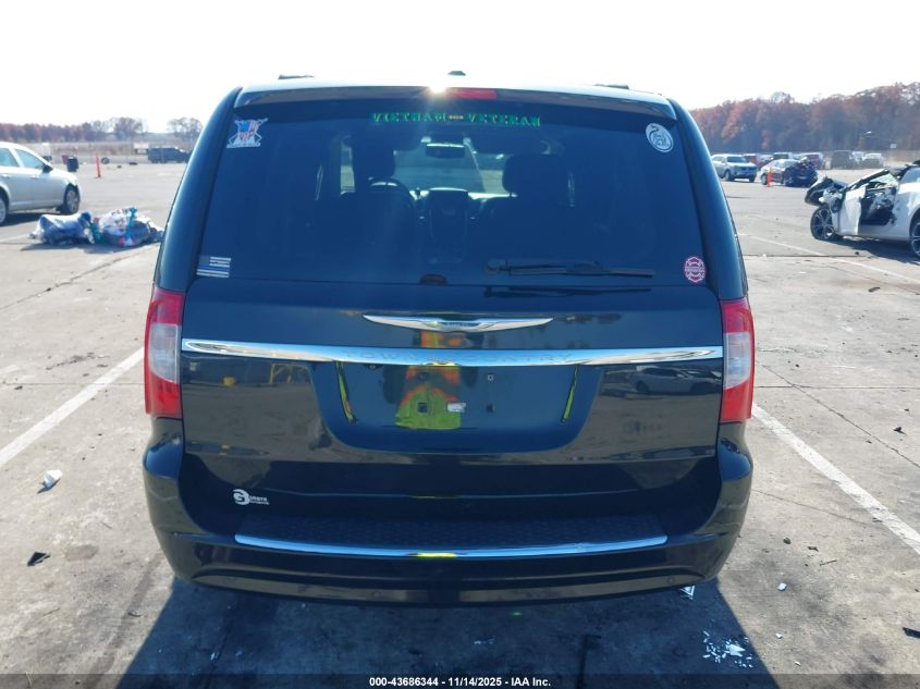 2015 Chrysler Town & Country Touring-L VIN: 2C4RC1CG8FR662758 Lot: 43686344
