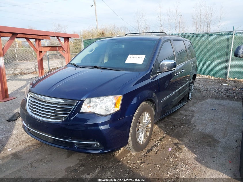 2C4RC1CG1FR561951 2015 CHRYSLER TOWN & COUNTRY photo no. 2