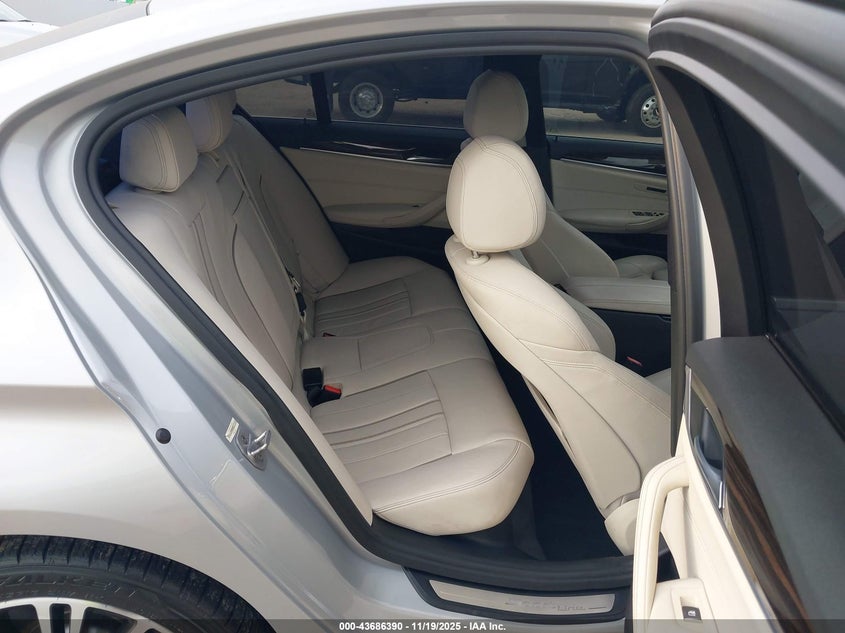 WBAJE7C30HG889094 2017 BMW 5ER photo no. 8