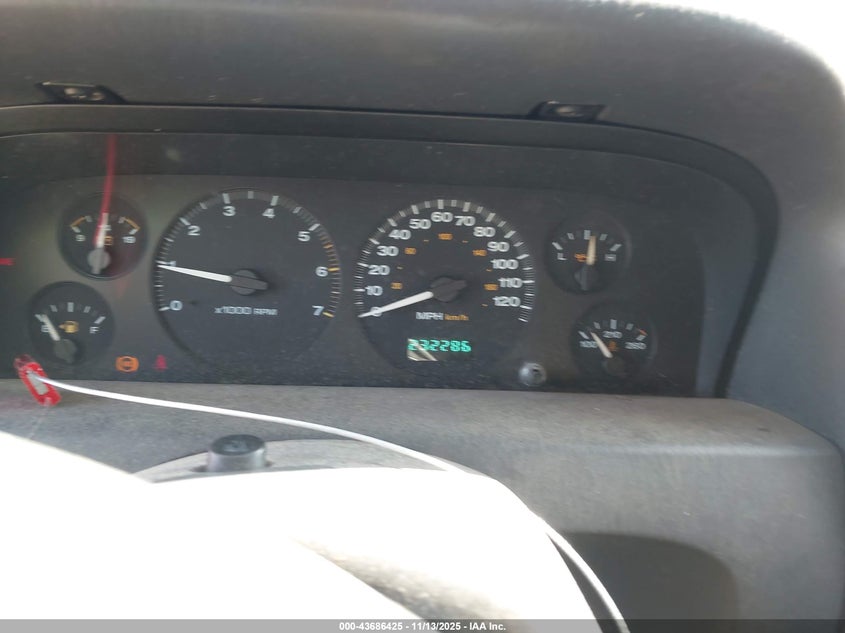 2003 Jeep Grand Cherokee Laredo VIN: 1J4GW48SX3C605442 Lot: 43686425