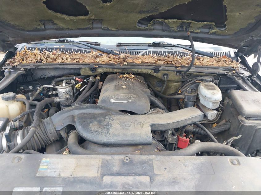 2003 Chevrolet Suburban 1500 Z71 VIN: 3GNFK16T83G183246 Lot: 43686431