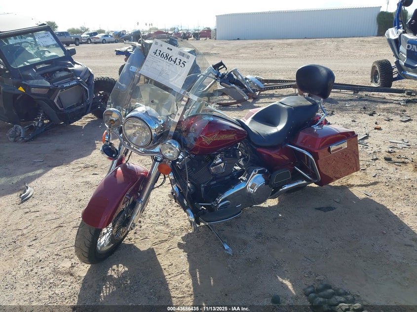 1HD1FB411AB640742 2010 HARLEY-DAVIDSON ROAD KING photo no. 2