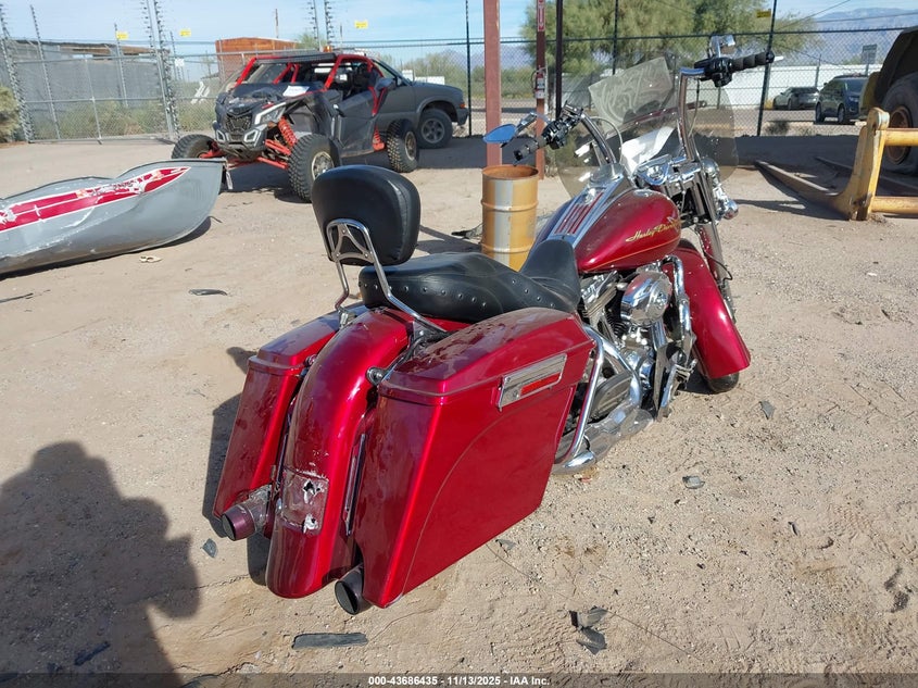 1HD1FB411AB640742 2010 HARLEY-DAVIDSON ROAD KING photo no. 4