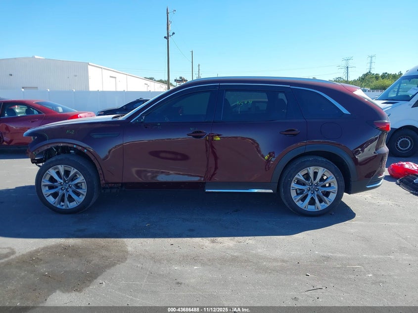 2024 Mazda Cx-90 3.3 Turbo Premium VIN: JM3KKDHD4R1129388 Lot: 43686488