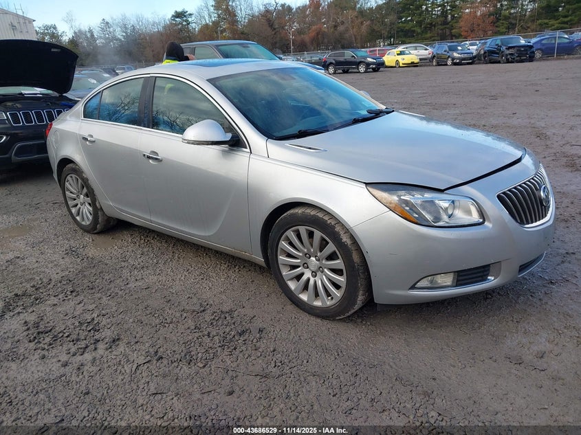 BUICK REGAL PREMIUM 2