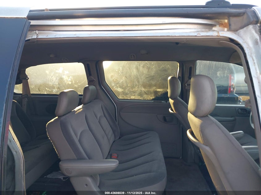 2003 Dodge Grand Caravan Se VIN: 1D8GP24R63B333778 Lot: 43686539