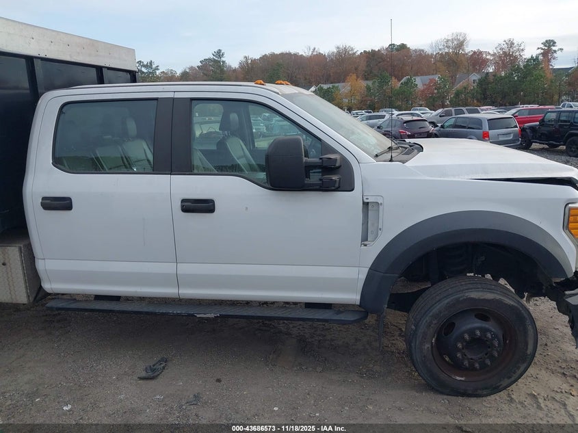 2017 Ford F-450 Chassis Xl VIN: 1FD0W4GY3HEB19026 Lot: 43686573