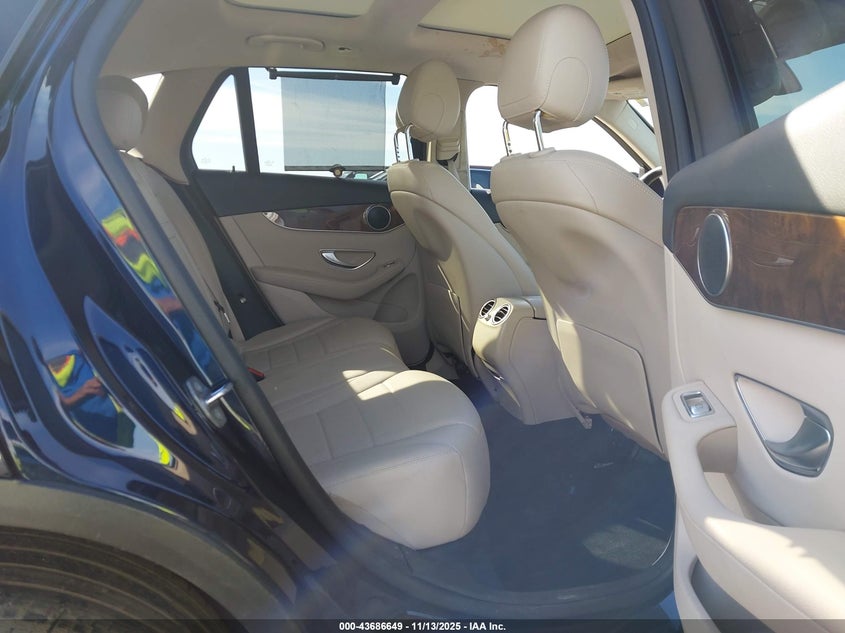 2017 Mercedes-Benz Glc 300 VIN: WDC0G4JBXHF132639 Lot: 43686649
