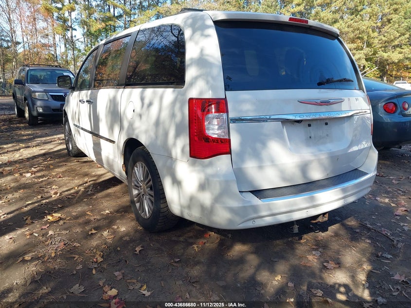 2C4RC1CG2DR692075 2013 CHRYSLER TOWN & COUNTRY photo no. 3