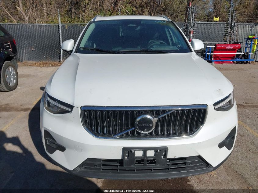 2025 Volvo Xc40 B5 Plus Bright Theme VIN: YV4L12UE8S2590268 Lot: 43686904