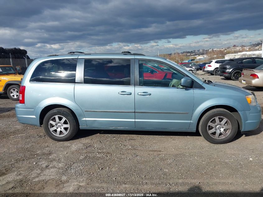 2010 Chrysler Town & Country Touring VIN: 2A4RR5D18AR369798 Lot: 43686927