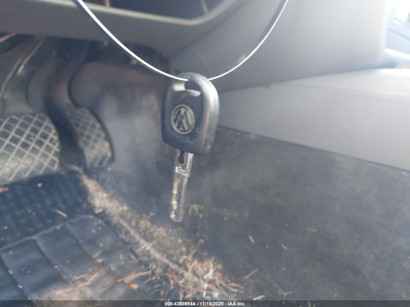 2005 Volkswagen Passat Gls Tdi VIN: WVWCE63B05E133401 Lot: 43686944