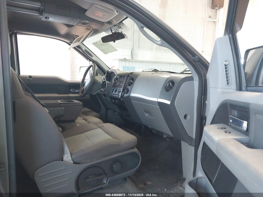 1FTPX12574FA01755 2004 FORD F-150 photo no. 5