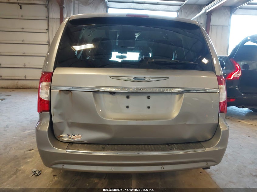2015 Chrysler Town & Country Touring-L VIN: 2C4RC1CG0FR754432 Lot: 43686971