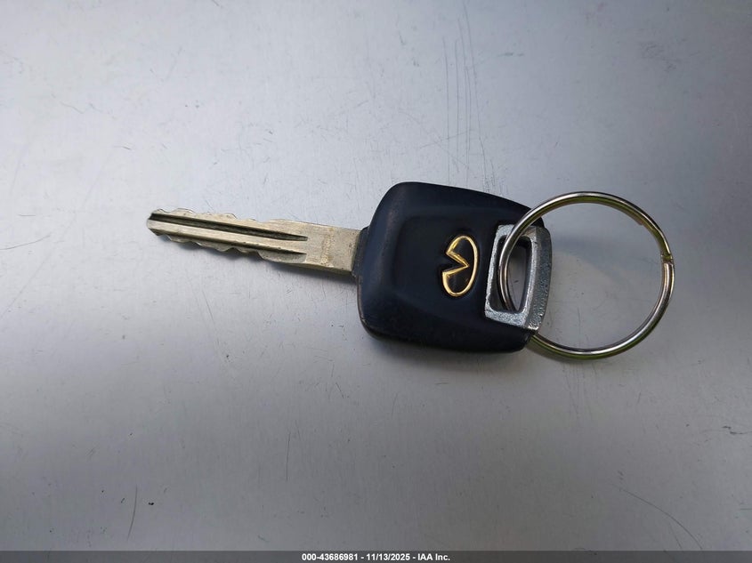 2001 Infiniti G20 Luxury VIN: JNKCP11A11T406857 Lot: 43686981