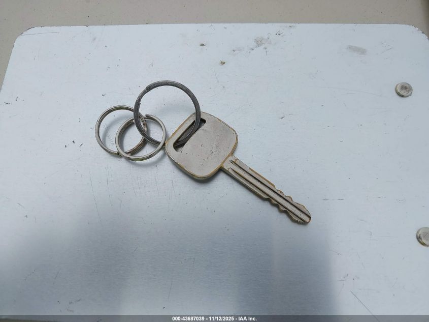 2001 Toyota Camry Ce VIN: 4T1BG22K01U047338 Lot: 43687039