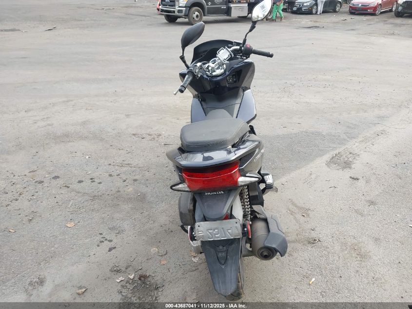 2018 Honda Pcx 150 VIN: RLHKF1808JY300289 Lot: 43687041