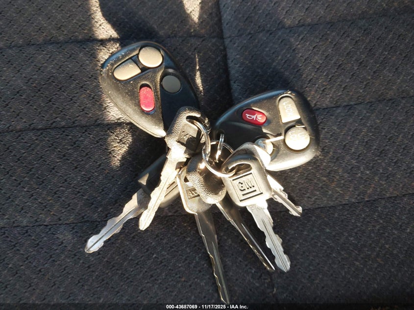 2000 Pontiac Grand Prix Gt VIN: 1G2WP52K7YF246560 Lot: 43687069