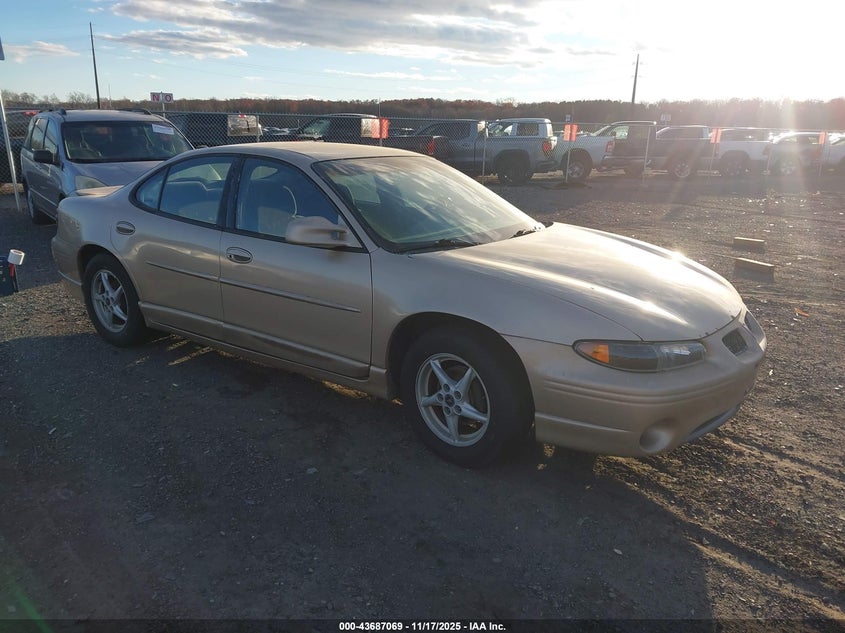 PONTIAC GRAND PRIX 2000. Lot# 43687069. VIN 1G2WP52K7YF246560. Photo 1