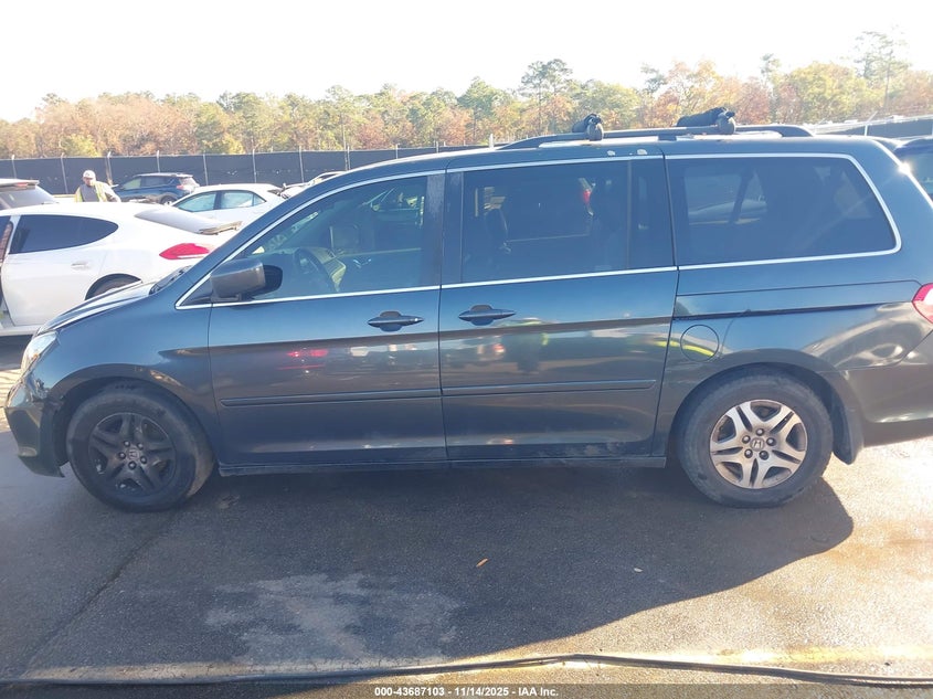 2006 Honda Odyssey Ex-L VIN: 5FNRL38706B005999 Lot: 43687103