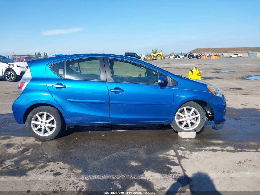 2014 Toyota Prius C Three VIN: JTDKDTB39E1063864 Lot: 43687219