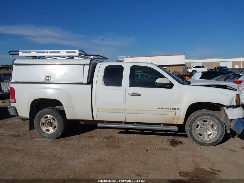 2008 GMC Sierra 2500Hd Slt VIN: 1GTHK29K98E122030 Lot: 43687236